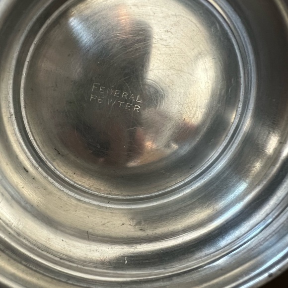 Vintage Federal Pewter Footed Bowl - Picture 3 of 3